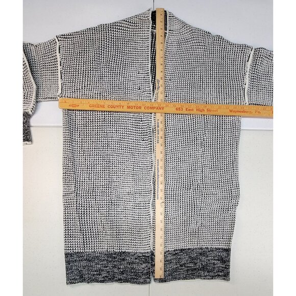 Long Cardigan Sweater Black & White Knit Cuff Long Sleeve Womens Size Large New - Picture 8 of 8